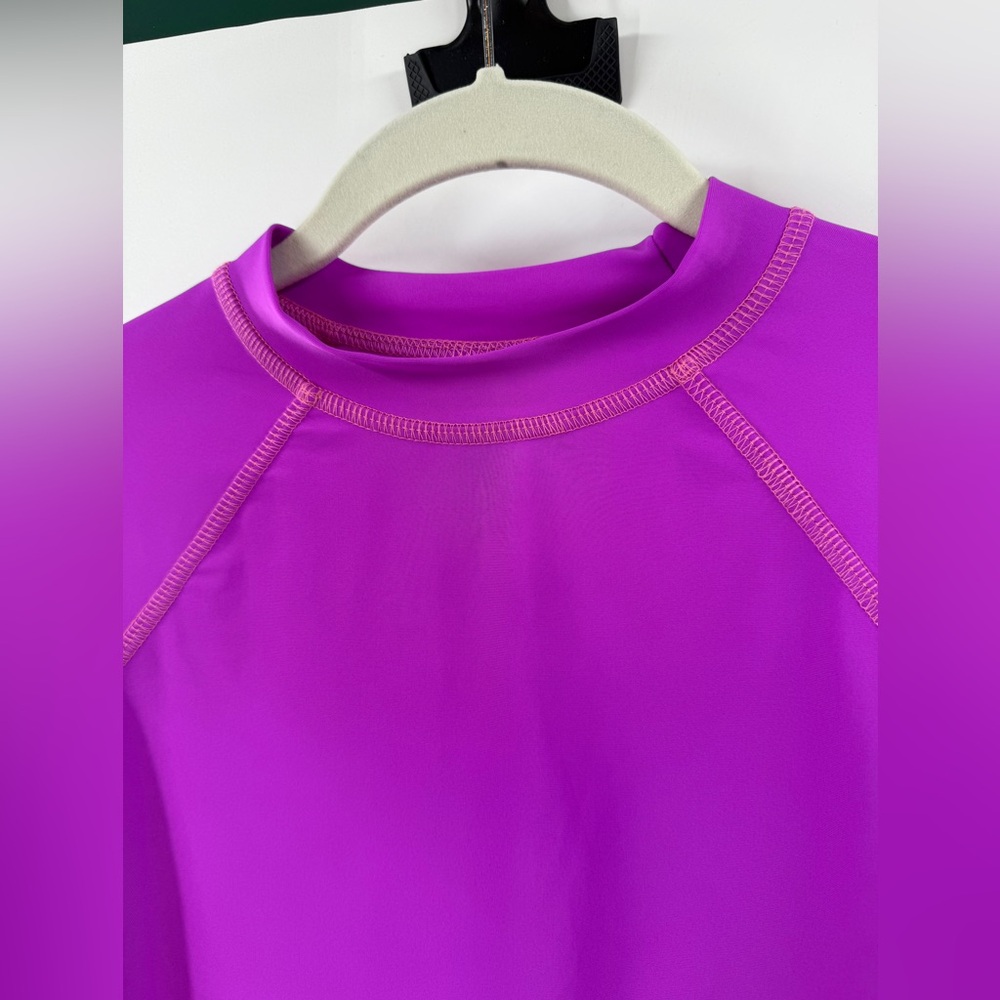 EUC City Threads Deep Purple Rashguard - Picture 7 of 9